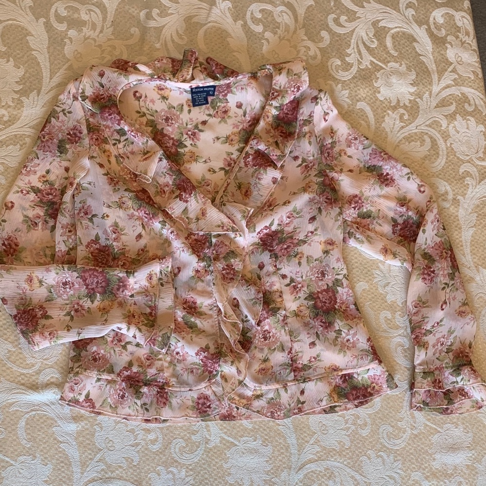 Boston Proper Floral Ruffle Blouse - Pink and White - Picture 4 of 8